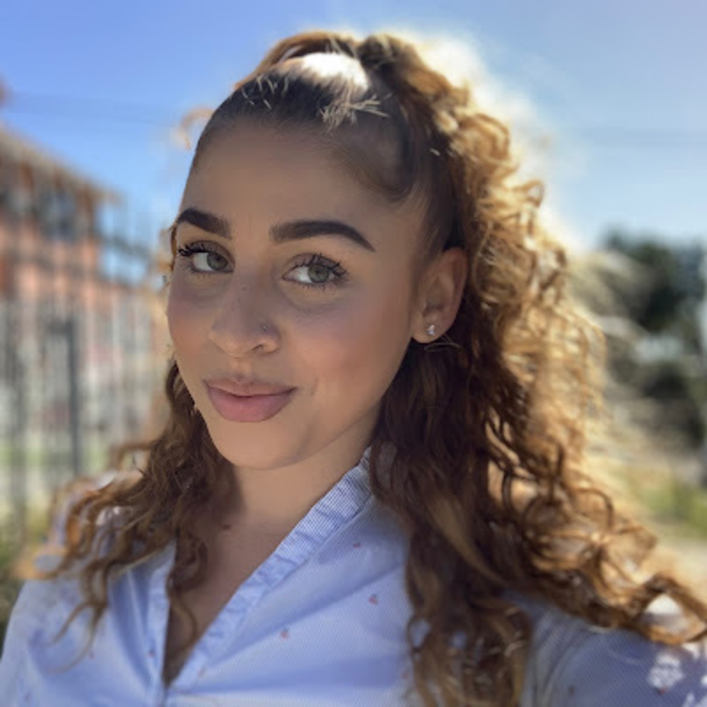 Meet your Posher, Zoë